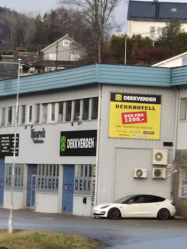 Bilde fra DEKKVERDEN AS i Os