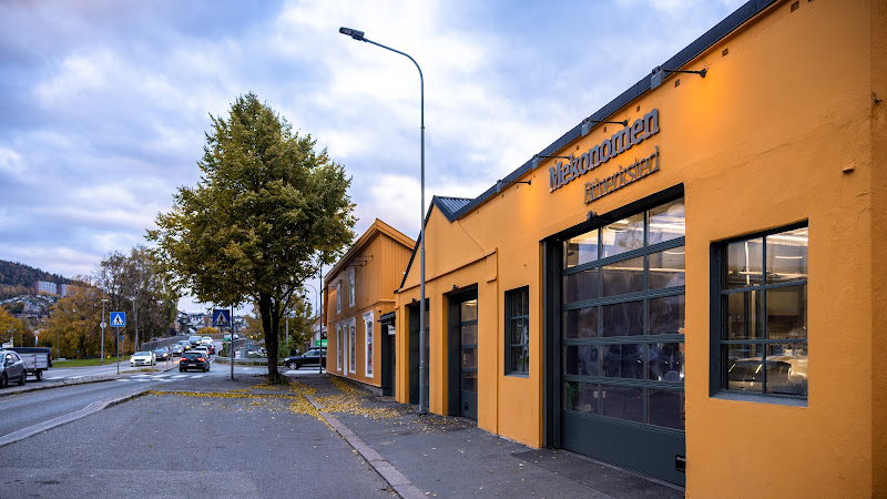 Bilde fra GYLDENLØVE BILSERVICE AS i Drammen